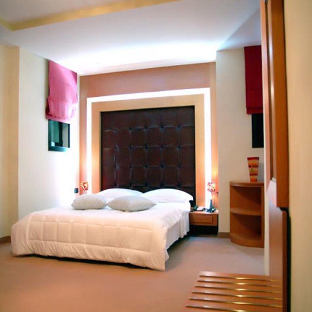 Icon Hotel Vlorë Esterno foto